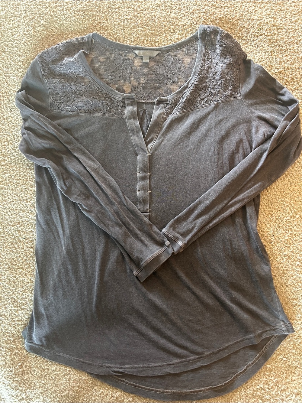 Lace-Yoke Long Sleeve Scoop Neck Top - Charcoal